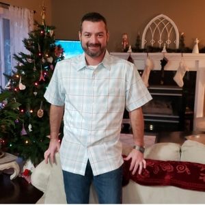 Mens button up casual shirt